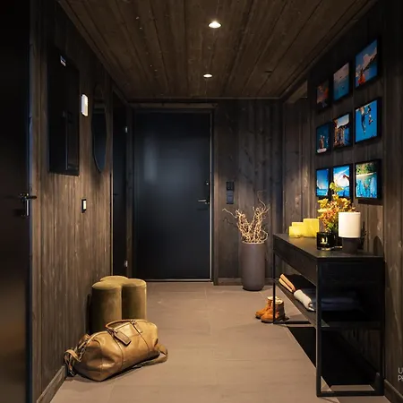 Exclusive Penthouse With Ski In Ski Out, Διαμέρισμα *